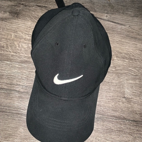 Nike Accessories - Nike women Hat